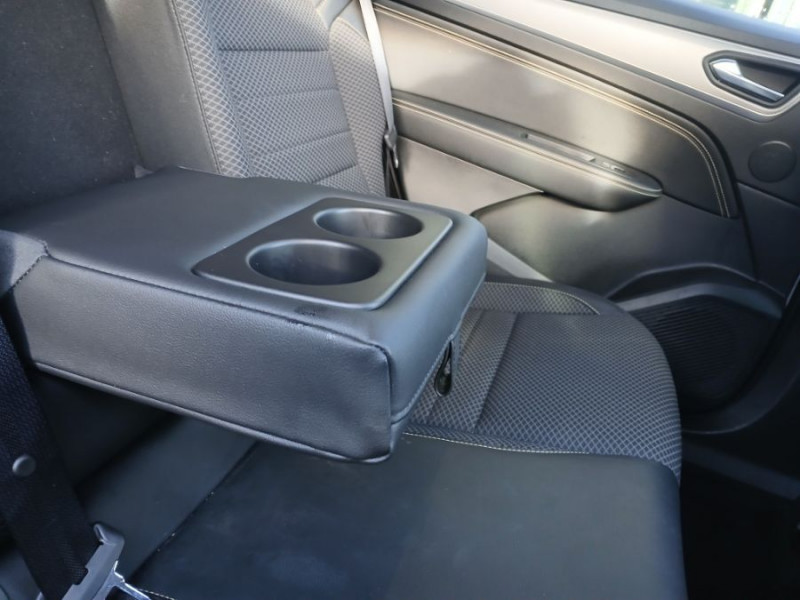 Photo 21 de l'offre de RENAULT ARKANA 1.6 E-TECH 145 BVA HYBRIDE TECHNO RS TOIT Ouvrant GPS 9.3" JA18 à 23950€ chez Mérignac auto