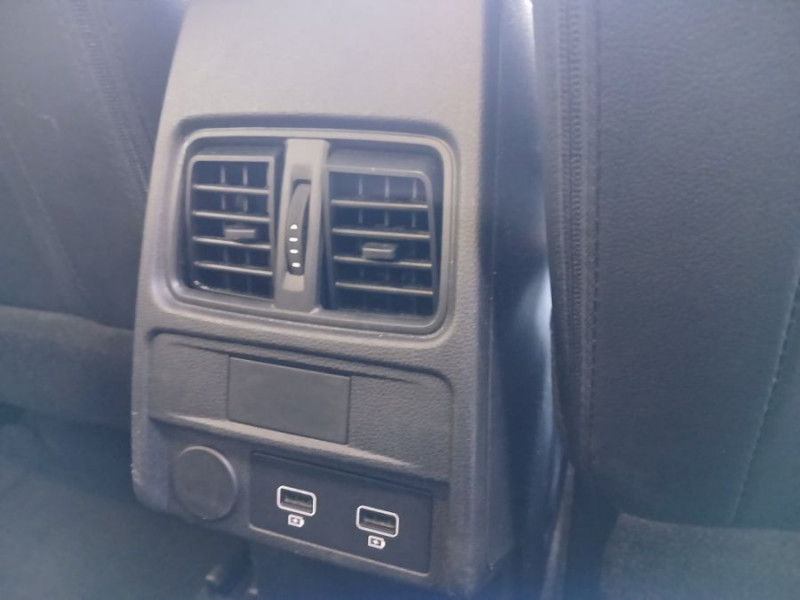 Photo 22 de l'offre de RENAULT ARKANA 1.6 E-TECH 145 BVA HYBRIDE TECHNO RS TOIT Ouvrant GPS 9.3" JA18 à 23950€ chez Mérignac auto