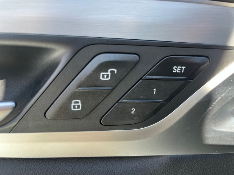 Photo 21 de l'offre de BMW X3 (G01) XDRIVE 30DA 286 X LINE CUIR Sport 360° Attel. 1ère Main à 41900€ chez Mérignac auto