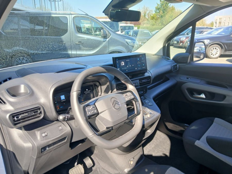 Photo 13 de l'offre de CITROEN BERLINGO 1.5 BlueHDi 130 EAT8 N1 MAX Camera 3 Sièges Arr. à 26950€ chez Mérignac auto