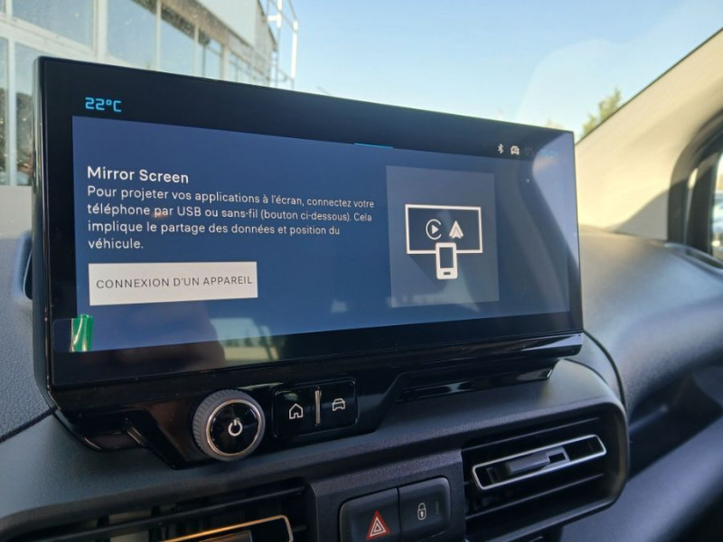 Photo 27 de l'offre de CITROEN BERLINGO 1.5 BlueHDi 130 EAT8 N1 MAX Camera 3 Sièges Arr. à 26950€ chez Mérignac auto