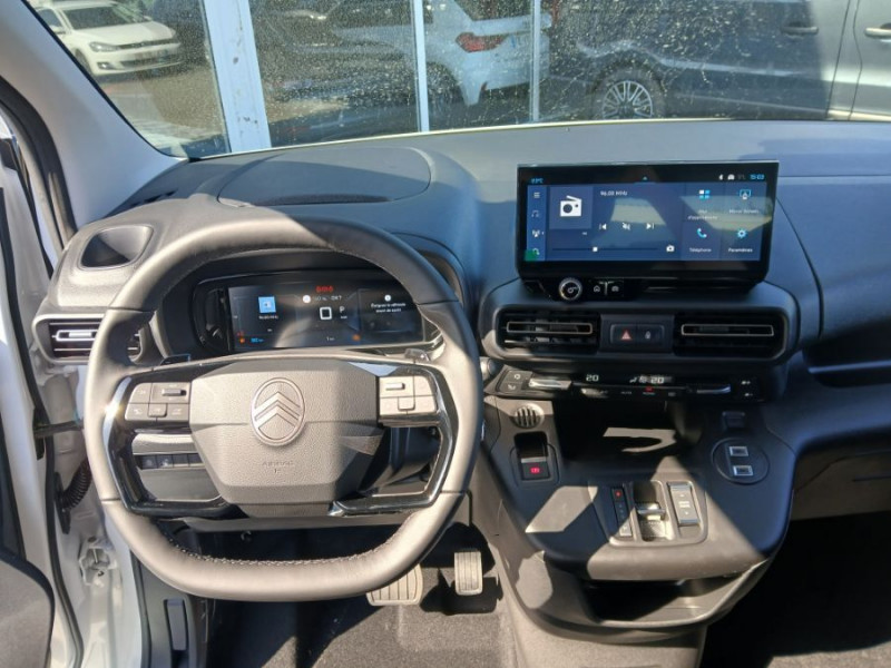 Photo 4 de l'offre de CITROEN BERLINGO 1.5 BlueHDi 130 EAT8 N1 MAX Camera 3 Sièges Arr. à 26950€ chez Mérignac auto