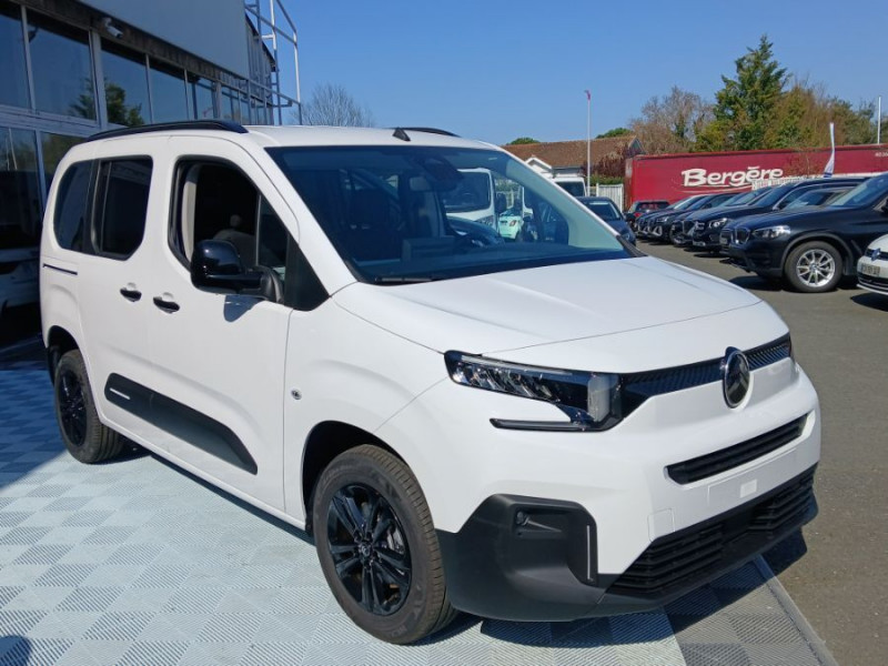Photo 2 de l'offre de CITROEN BERLINGO 1.5 BlueHDi 130 EAT8 N1 MAX Camera 3 Sièges Arr. à 26950€ chez Mérignac auto