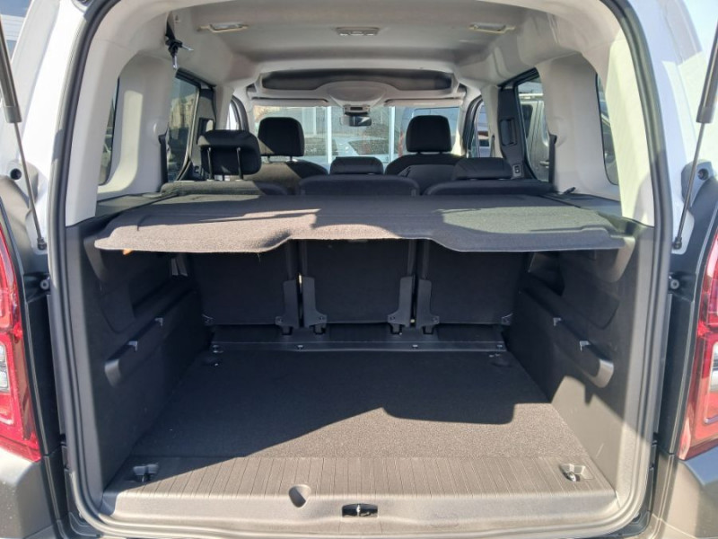 Photo 11 de l'offre de CITROEN BERLINGO 1.5 BlueHDi 130 EAT8 N1 MAX Camera 3 Sièges Arr. à 26950€ chez Mérignac auto