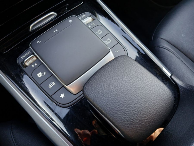 Photo 26 de l'offre de MERCEDES-BENZ GLB 200D 150 8G-Tronic 2WD BUSINESS SOLUTION Hayon EL. 7PL à 35890€ chez Mérignac auto