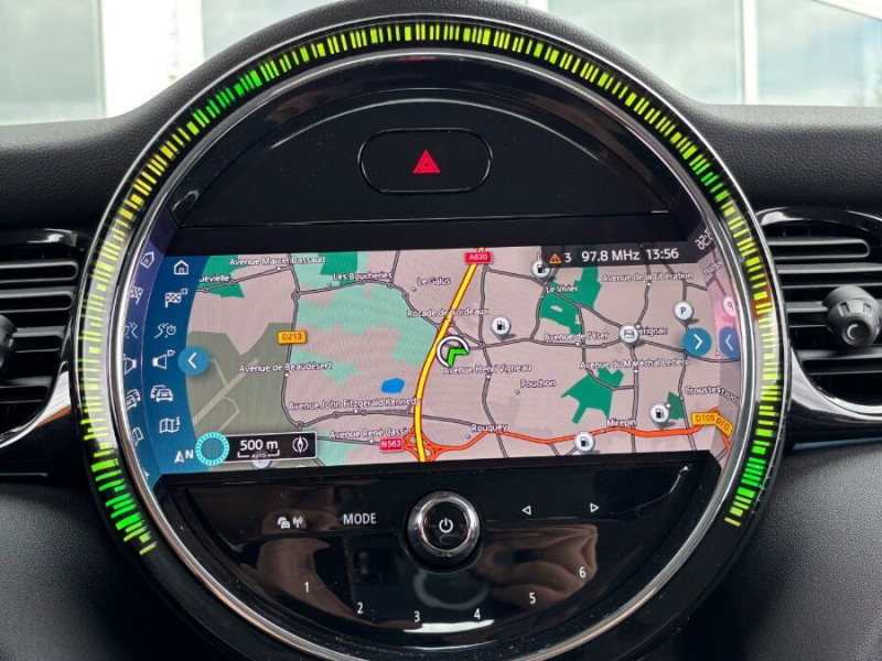 Photo 16 de l'offre de MINI MINI III (F56) NEW 1.5i 136 BVA7 COOPER GPS LED CarPlay Jantes Black à 22980€ chez Mérignac auto