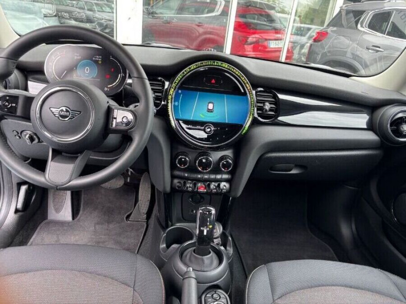 Photo 12 de l'offre de MINI MINI III (F56) NEW 1.5i 136 BVA7 COOPER GPS LED CarPlay Jantes Black à 22980€ chez Mérignac auto
