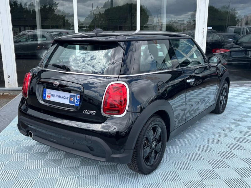 Photo 3 de l'offre de MINI MINI III (F56) NEW 1.5i 136 BVA7 COOPER GPS LED CarPlay Jantes Black à 22980€ chez Mérignac auto