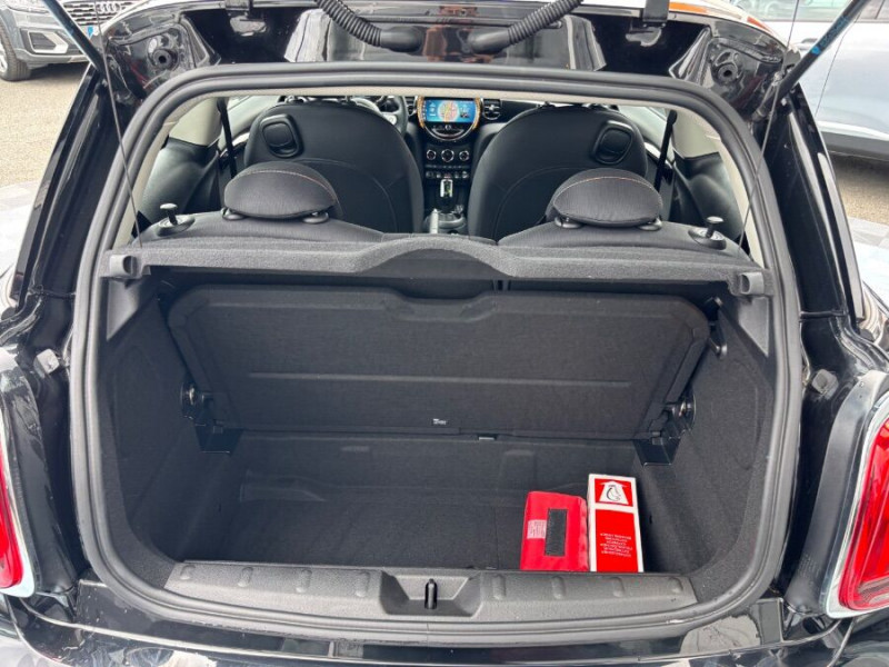 Photo 15 de l'offre de MINI MINI III (F56) NEW 1.5i 136 BVA7 COOPER GPS LED CarPlay Jantes Black à 22980€ chez Mérignac auto