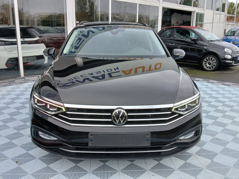Photo 10 de l'offre de VOLKSWAGEN PASSAT SW VIII 2.0 TDI 150 DSG7 STYLE BUSINESS GPS Camera ACC Hayon EL. 1ère Main à 24950€ chez Mérignac auto