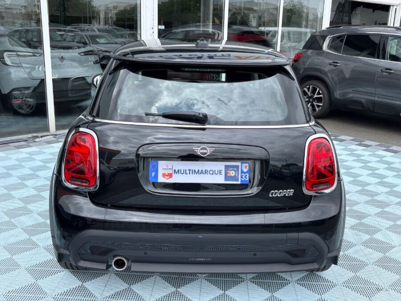 Photo 9 de l'offre de MINI MINI III (F56) NEW 1.5i 136 BVA7 COOPER GPS LED CarPlay Jantes Black à 22980€ chez Mérignac auto