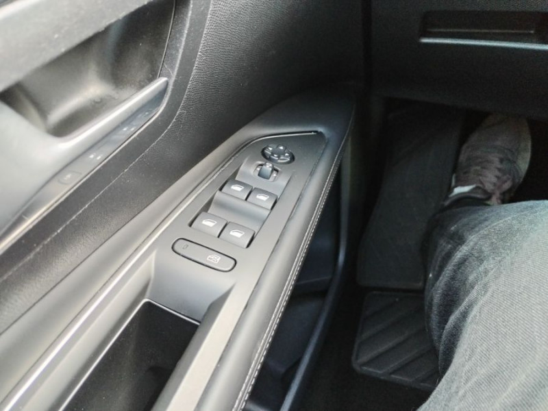 Photo 27 de l'offre de PEUGEOT 3008 II 1.2 PureTech 130 BVM6 ALLURE Camera ADML 1ère Main à 11950€ chez Mérignac auto