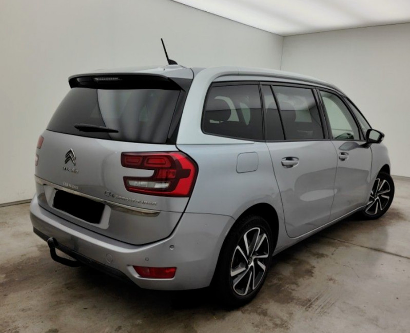Photo 3 de l'offre de CITROEN GRAND C4 SPACETOURER 1.5 BlueHDi 130 EAT8 SHINE Cam360° Attel. 7PL 1ère Main à 23450€ chez Mérignac auto