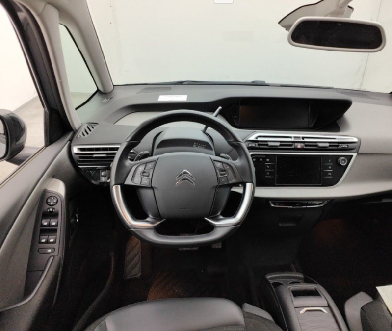 Photo 4 de l'offre de CITROEN GRAND C4 SPACETOURER 1.5 BlueHDi 130 EAT8 SHINE Cam360° Attel. 7PL 1ère Main à 23450€ chez Mérignac auto