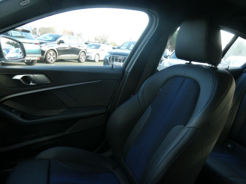 Photo 36 de l'offre de BMW SERIE 1 M135i 306cv XDRIVE M SPORT Pack Ext. M Française à 37900€ chez Mérignac auto