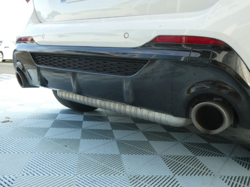 Photo 46 de l'offre de BMW SERIE 1 M135i 306cv XDRIVE M SPORT Pack Ext. M Française à 37900€ chez Mérignac auto