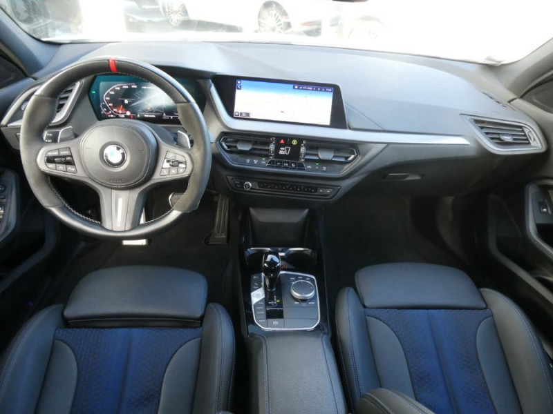 Photo 14 de l'offre de BMW SERIE 1 M135i 306cv XDRIVE M SPORT Pack Ext. M Française à 37900€ chez Mérignac auto
