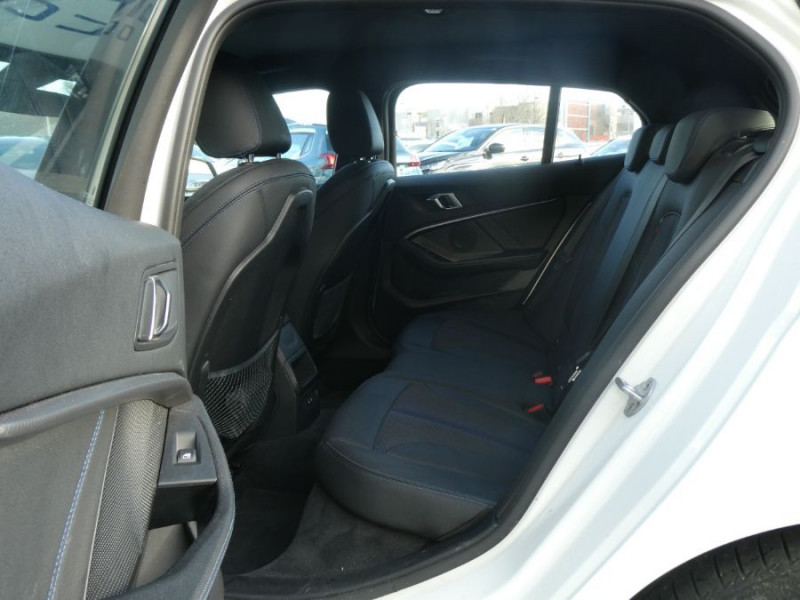 Photo 16 de l'offre de BMW SERIE 1 M135i 306cv XDRIVE M SPORT Pack Ext. M Française à 37900€ chez Mérignac auto