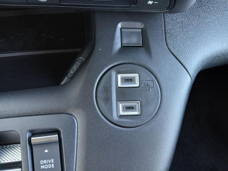 Photo 34 de l'offre de CITROEN BERLINGO 1.5 BlueHDi 130 EAT8 N1 PACK ADML Camera 3 Sièges Arr. à 27950€ chez Mérignac auto