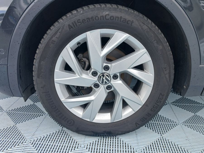Photo 35 de l'offre de VOLKSWAGEN TIGUAN II (2) 2.0 TDI 150 DSG 2WD ELEGANCE TOE GPS Camera ACC Hayon EL. JA18 1ère Main à 33950€ chez Mérignac auto