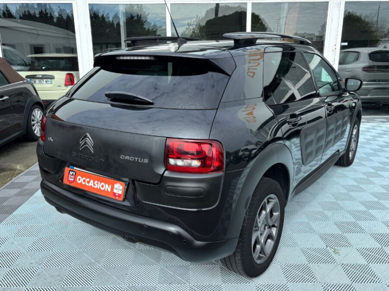 Photo 3 de l'offre de CITROEN C4 CACTUS 1.2 PureTech 82 SHINE GPS JA16 Suivie à 6950€ chez Mérignac auto