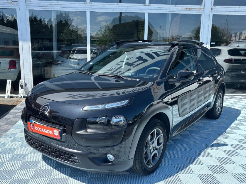 Photo 1 de l'offre de CITROEN C4 CACTUS 1.2 PureTech 82 SHINE GPS JA16 Suivie à 6950€ chez Mérignac auto