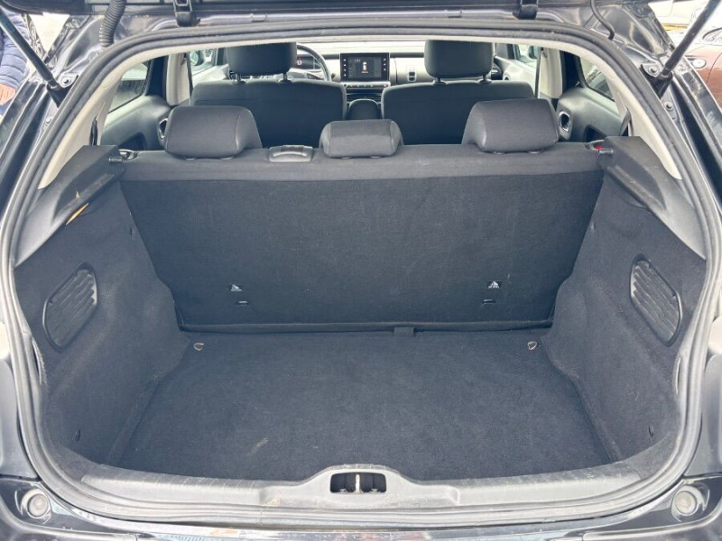 Photo 11 de l'offre de CITROEN C4 CACTUS 1.2 PureTech 82 SHINE GPS JA16 Suivie à 6950€ chez Mérignac auto