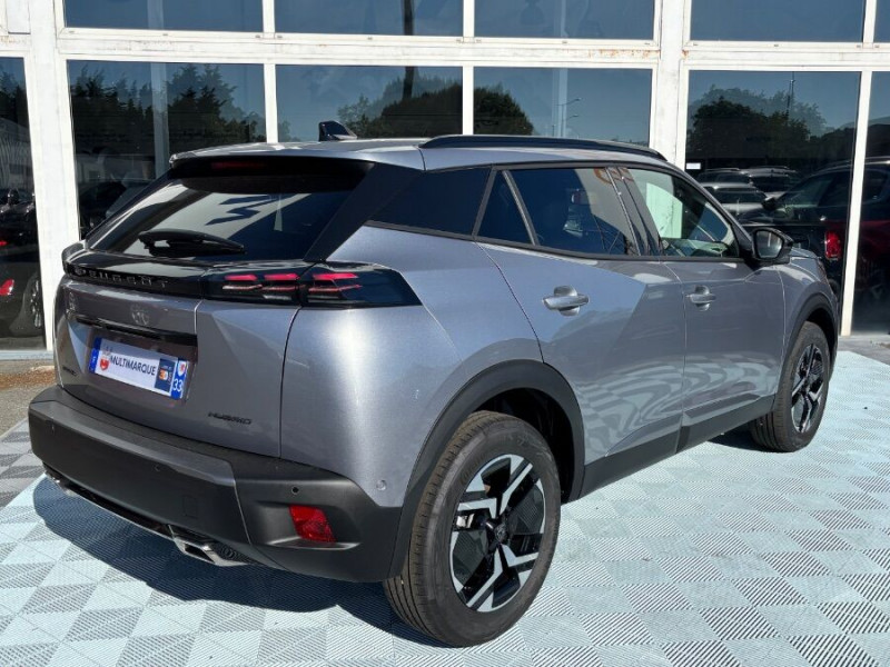 Photo 3 de l'offre de PEUGEOT 2008 II (2) 1.2 HYBRID 145 e-DCS6 ALLURE Camera à 26450€ chez Mérignac auto