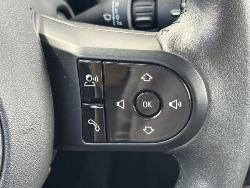 Photo 21 de l'offre de MINI MINI III NEW ONE 102 BVM6 (F55) 5P LED JA Bluetooth à 19450€ chez Mérignac auto
