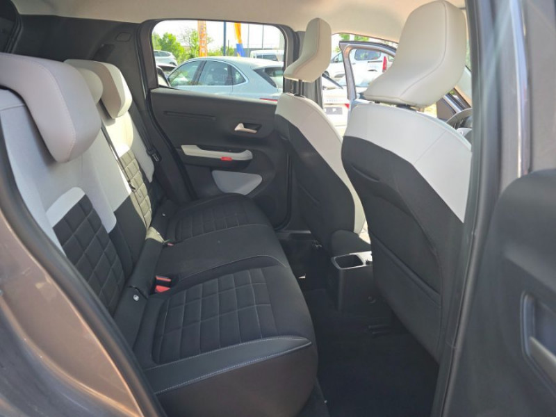 Photo 18 de l'offre de CITROEN C3 NEW 1.2 PureTech 100 BVM6 MAX GPS Camera à 17850€ chez Mérignac auto