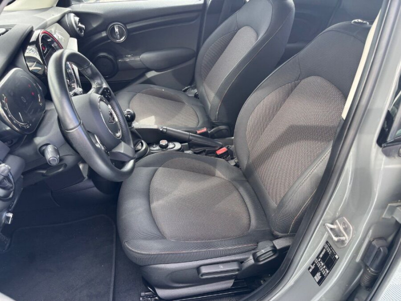 Photo 4 de l'offre de MINI MINI III NEW ONE 102 BVM6 (F55) 5P LED JA Bluetooth à 19450€ chez Mérignac auto