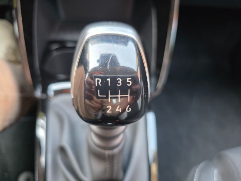 Photo 38 de l'offre de CITROEN C3 NEW 1.2 PureTech 100 BVM6 MAX GPS Camera à 17850€ chez Mérignac auto