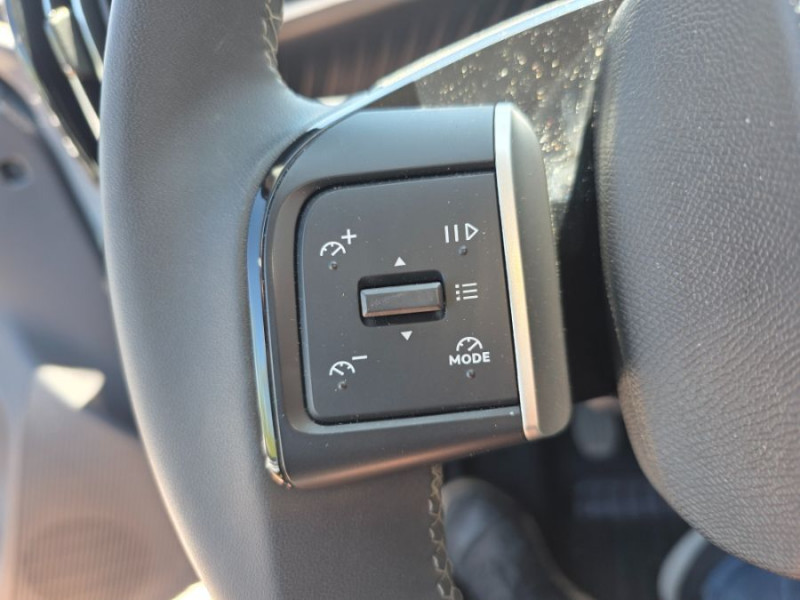 Photo 25 de l'offre de CITROEN C3 NEW 1.2 PureTech 100 BVM6 MAX GPS Camera à 17850€ chez Mérignac auto