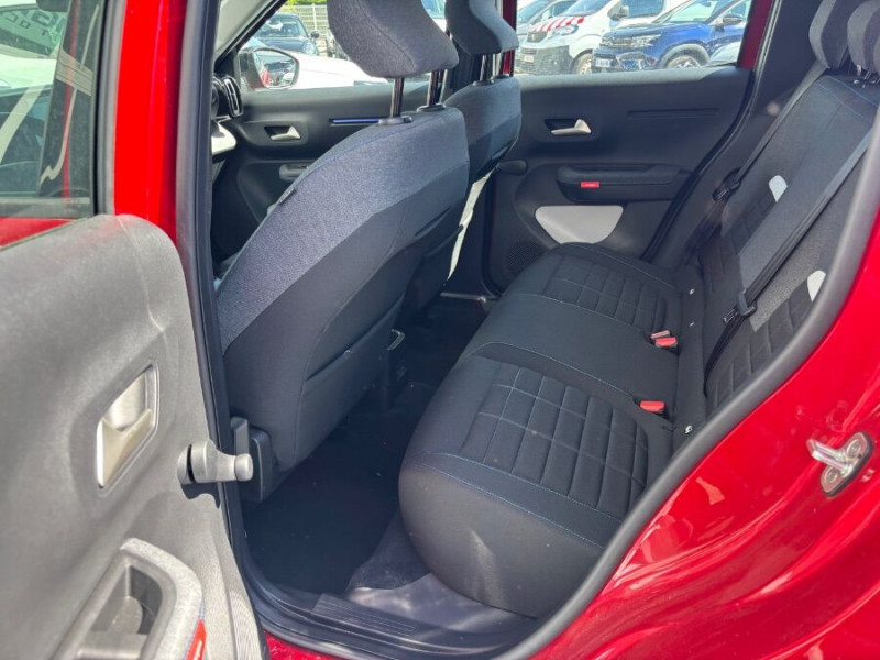Photo 16 de l'offre de CITROEN C3 NEW 1.2 PureTech 100 BVM6 PLUS CarPlay à 17650€ chez Mérignac auto