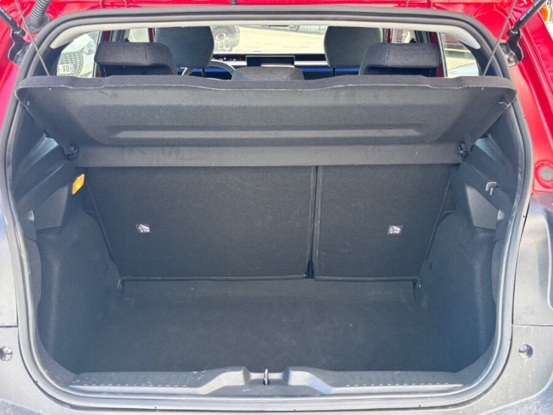 Photo 11 de l'offre de CITROEN C3 NEW 1.2 PureTech 100 BVM6 PLUS CarPlay à 17650€ chez Mérignac auto