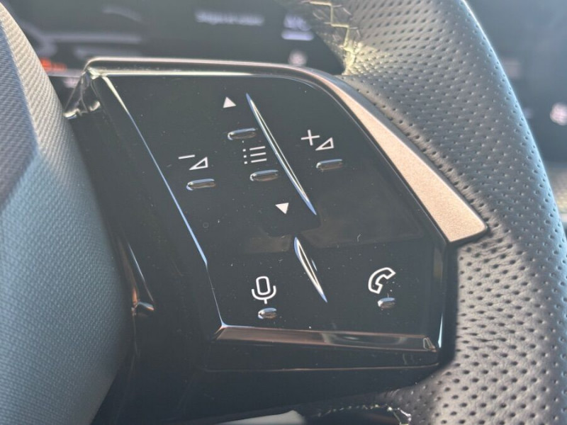 Photo 21 de l'offre de PEUGEOT 3008 HYBRID 145 e-DCS6 GT Hayon Elect. LED Pixel SC 2026 à 33450€ chez Mérignac auto