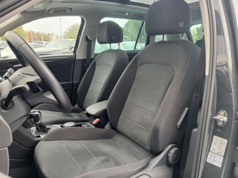 Photo 4 de l'offre de VOLKSWAGEN TIGUAN II (2) 2.0 TDI 150 DSG 2WD ELEGANCE TOE GPS Camera ACC Hayon EL. JA18 1ère Main à 33950€ chez Mérignac auto