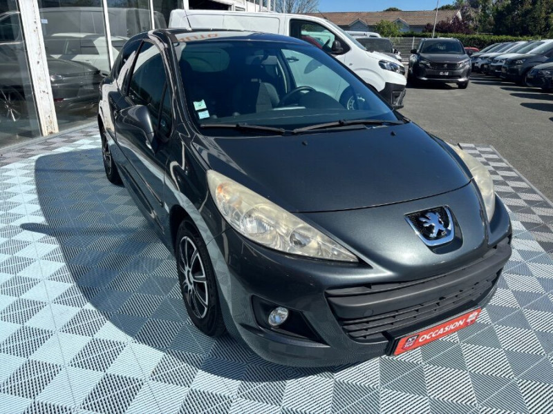 Photo 2 de l'offre de PEUGEOT 207 SOCIETE 1.4 HDI 68 SOCIETE 2Places Ph.2 CLIM Attel. DISTRI Neuve à 5980€ chez Mérignac auto