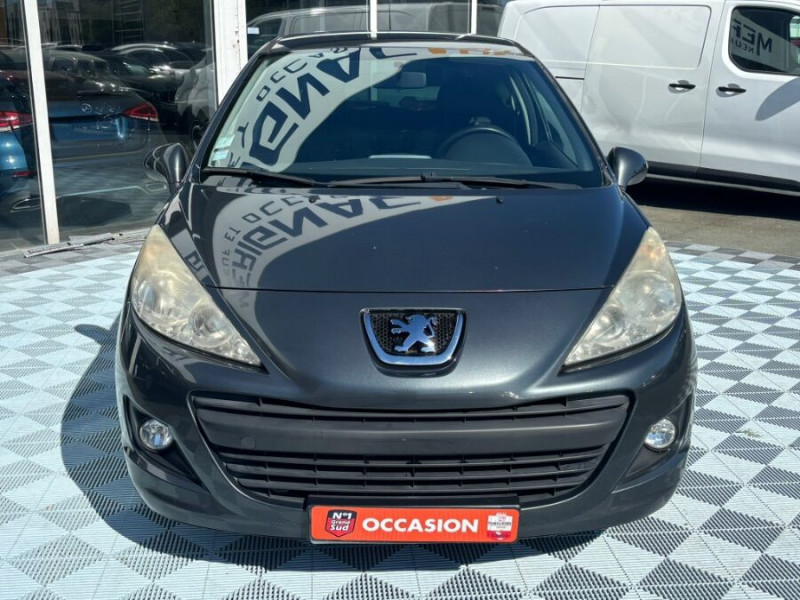Photo 8 de l'offre de PEUGEOT 207 SOCIETE 1.4 HDI 68 SOCIETE 2Places Ph.2 CLIM Attel. DISTRI Neuve à 5980€ chez Mérignac auto