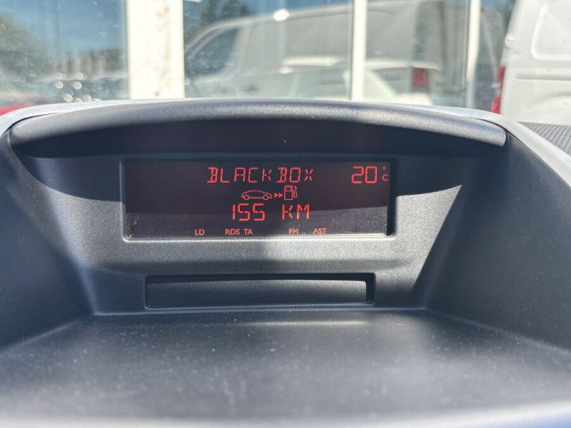 Photo 22 de l'offre de PEUGEOT 207 SOCIETE 1.4 HDI 68 SOCIETE 2Places Ph.2 CLIM Attel. DISTRI Neuve à 5980€ chez Mérignac auto