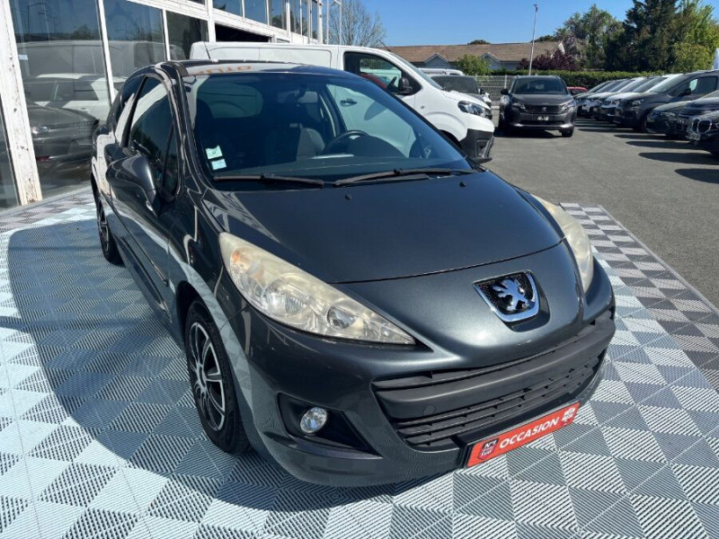 Photo 12 de l'offre de PEUGEOT 207 SOCIETE 1.4 HDI 68 SOCIETE 2Places Ph.2 CLIM Attel. DISTRI Neuve à 5980€ chez Mérignac auto
