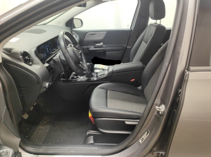Photo 4 de l'offre de MERCEDES-BENZ CLASSE B 180 Ess. 136cv BVM6 BUSINESS GPS SC Camera Attel. 1ère Main à 21750€ chez Mérignac auto