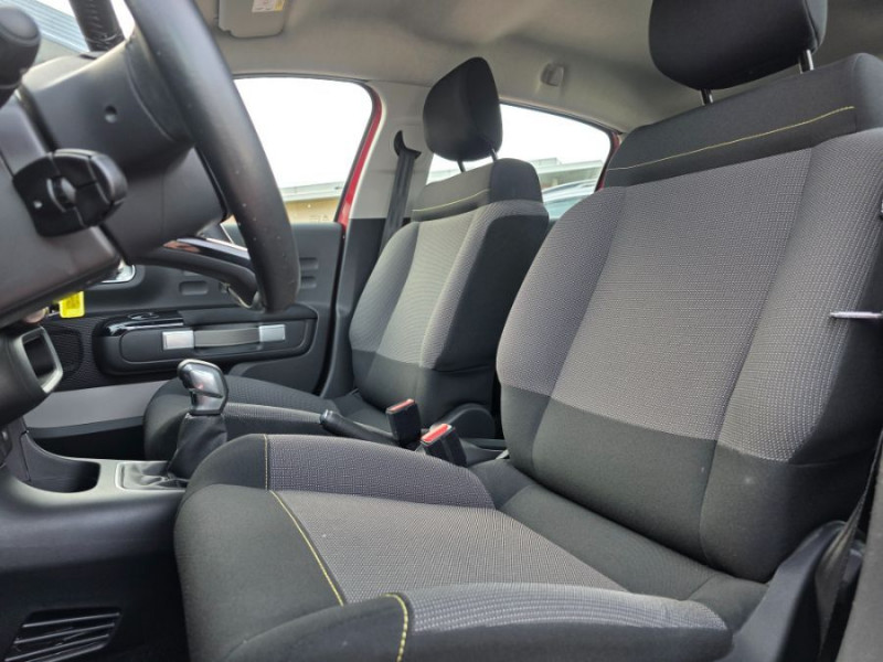 Photo 18 de l'offre de CITROEN C3 III 1.2 PureTech 82 SHINE GPS Camera à 9650€ chez Mérignac auto