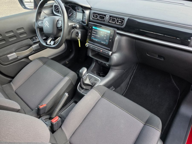 Photo 33 de l'offre de CITROEN C3 III 1.2 PureTech 82 SHINE GPS Camera à 9650€ chez Mérignac auto
