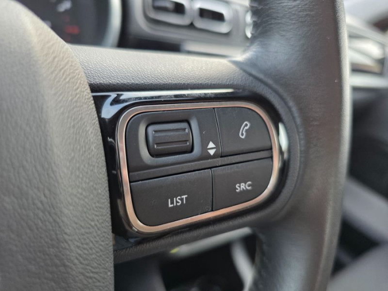 Photo 22 de l'offre de CITROEN C3 III 1.2 PureTech 82 SHINE GPS Camera à 9650€ chez Mérignac auto