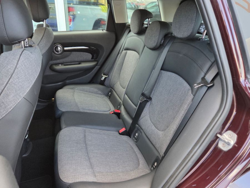 Photo 17 de l'offre de MINI CLUBMAN III 1.5i 136 BVM6 COOPER GPS JA17 LED Key Less à 15950€ chez Mérignac auto