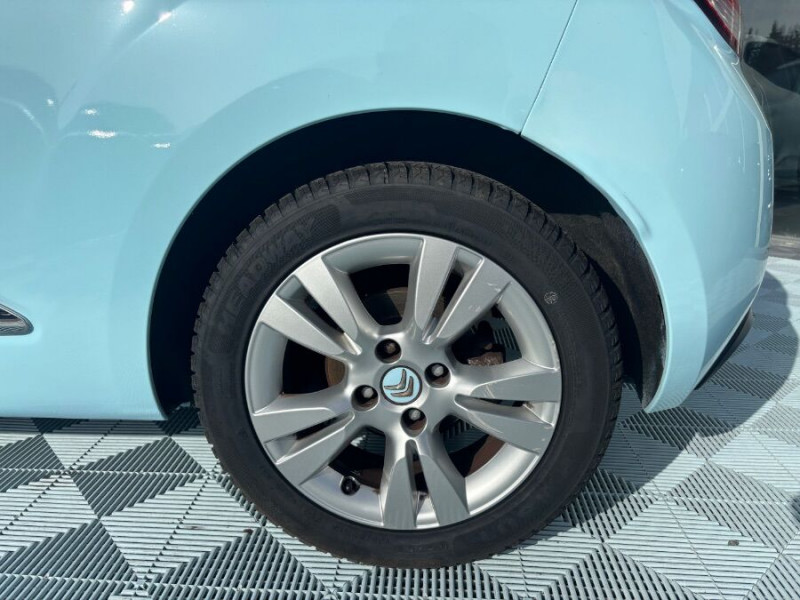 Photo 19 de l'offre de CITROEN DS3 1.6 E-HDI 90 SO CHIC GPS Radar JA16p à 7950€ chez Mérignac auto