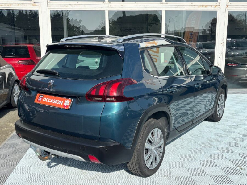 Photo 7 de l'offre de PEUGEOT 2008 1.6 BlueHDI 100 ALLURE GPS Camera Attel. à 10750€ chez Mérignac auto
