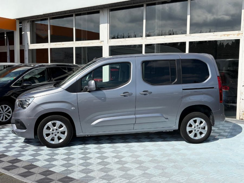 Photo 20 de l'offre de OPEL COMBO LIFE 1.5 DIESEL 130 EAT8 Equipé TPMR Nbses Options à 31900€ chez Mérignac auto
