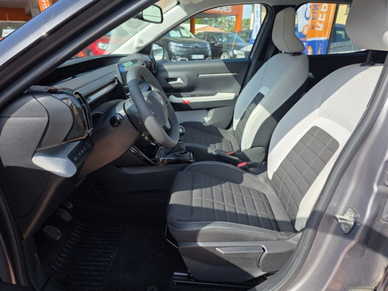 Photo 18 de l'offre de CITROEN C3 NEW 1.2 PureTech 100 BVM6 MAX GPS Camera à 17850€ chez Mérignac auto